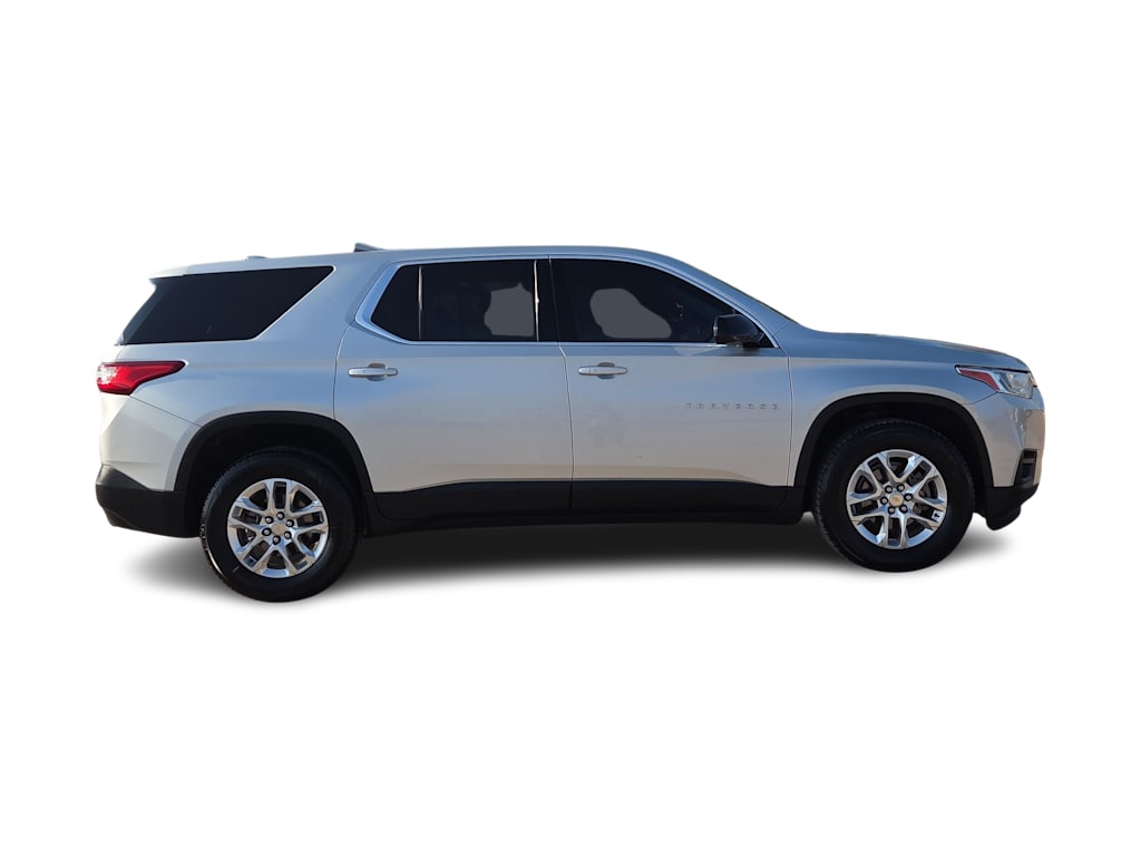Thumbnail: 2020 Chevrolet Traverse - 21