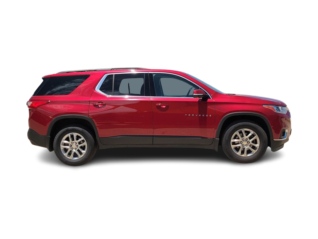 Thumbnail: 2020 Chevrolet Traverse - 21