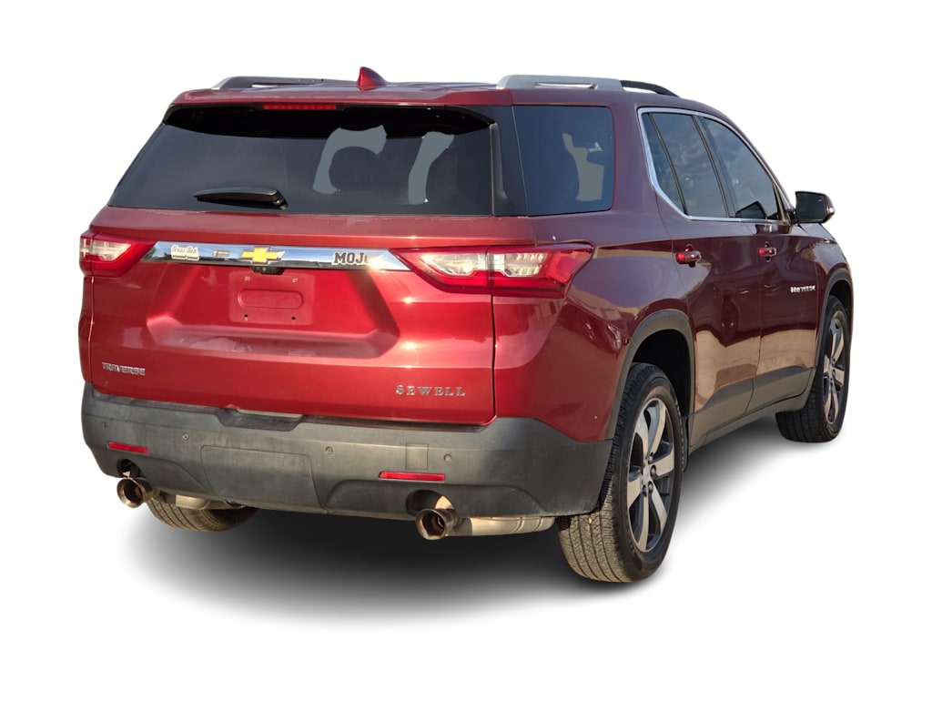 Thumbnail: 2018 Chevrolet Traverse - 18
