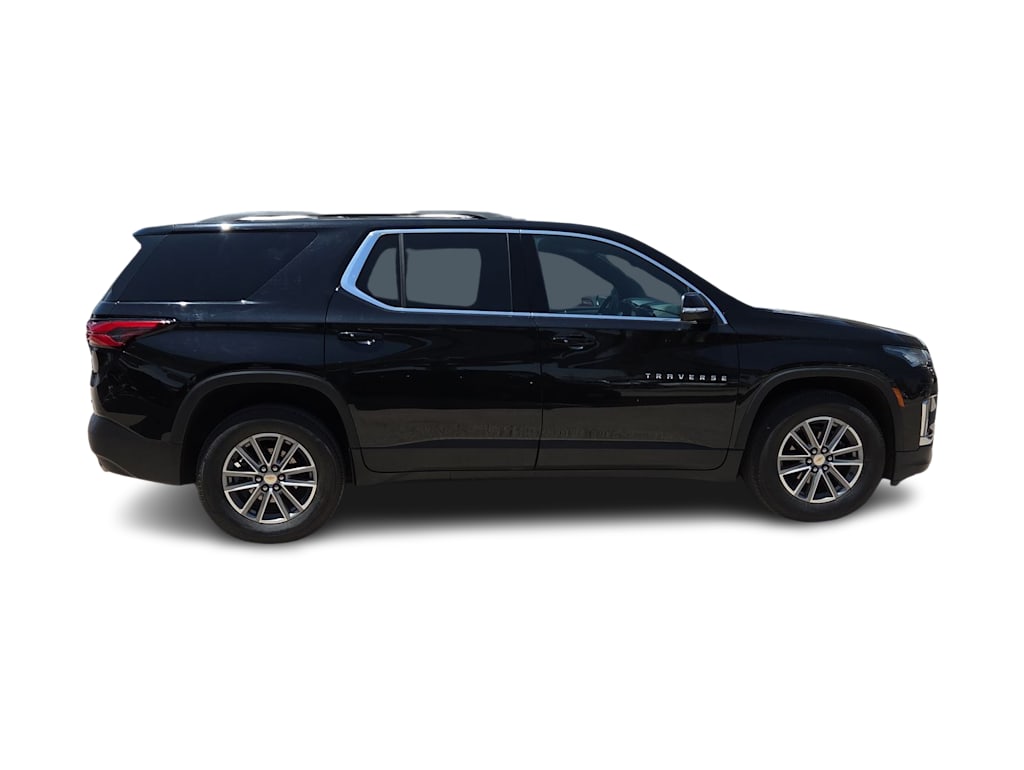 Thumbnail: 2023 Chevrolet Traverse - 21