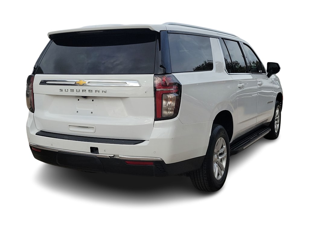 Thumbnail: 2022 Chevrolet Suburban - 21