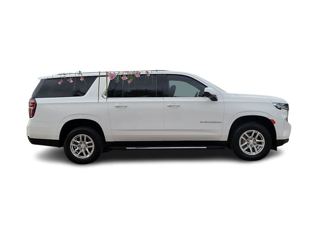 Thumbnail: 2022 Chevrolet Suburban - 22