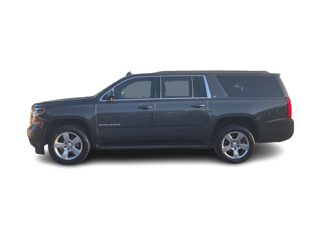 Thumbnail: 2016 Chevrolet Suburban - 3