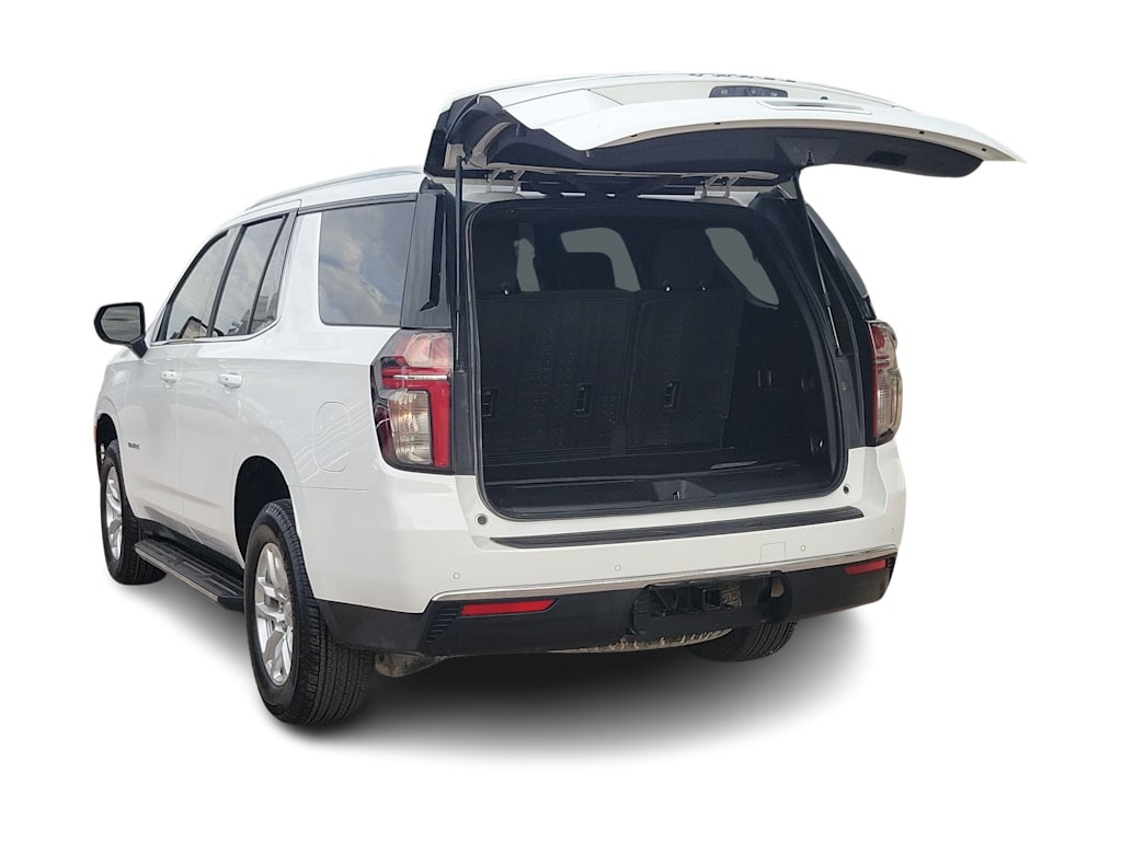 Thumbnail: 2023 Chevrolet Tahoe - 17