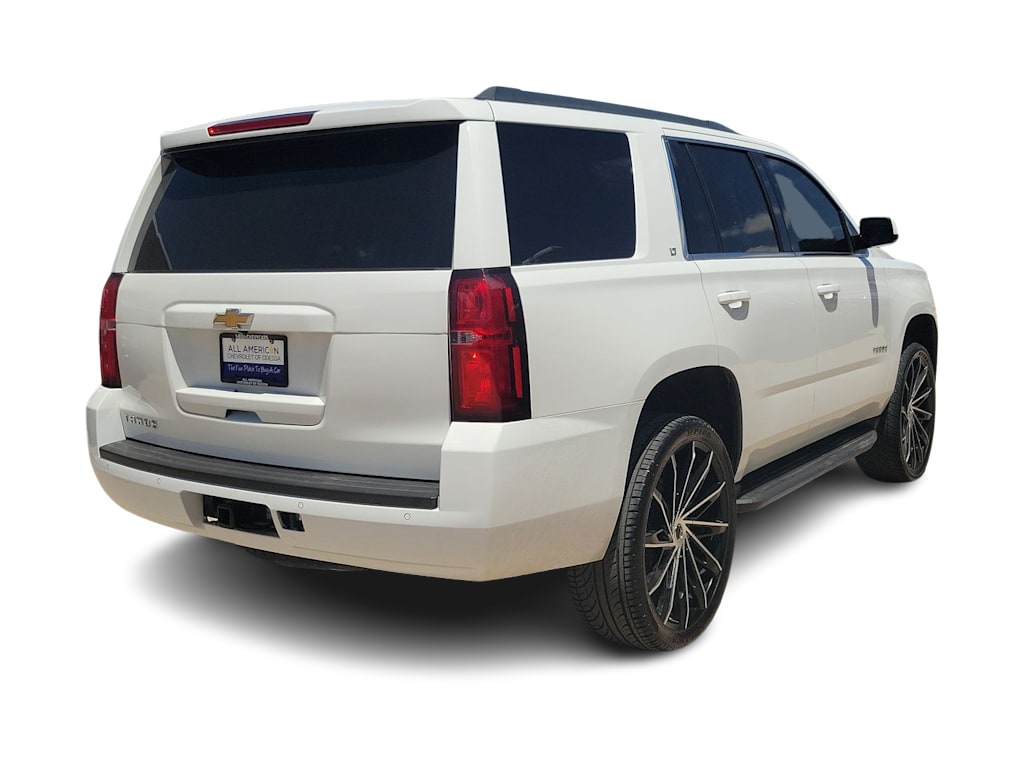 Thumbnail: 2017 Chevrolet Tahoe - 20