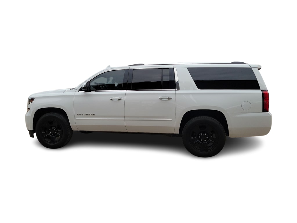Thumbnail: 2019 Chevrolet Suburban - 3