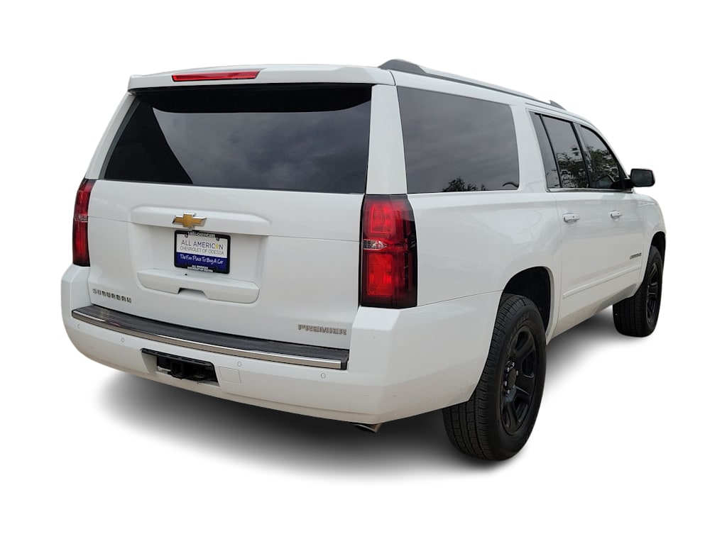 Thumbnail: 2019 Chevrolet Suburban - 21