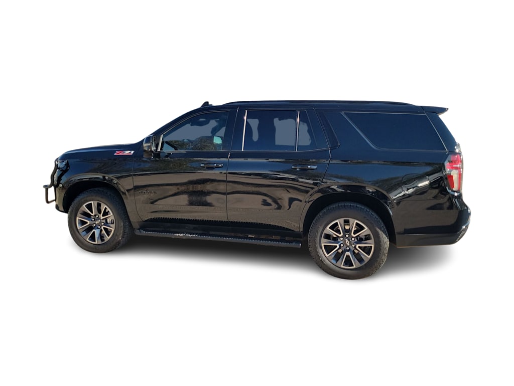 Thumbnail: 2022 Chevrolet Tahoe - 3