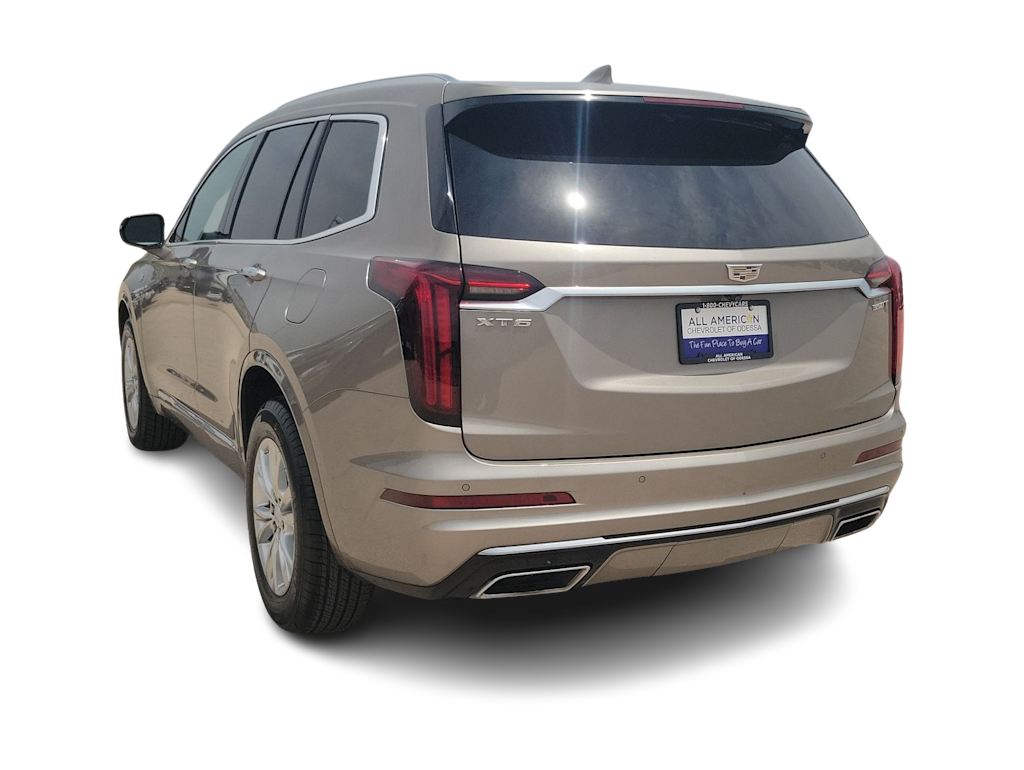 Thumbnail: 2023 Cadillac XT6 - 4