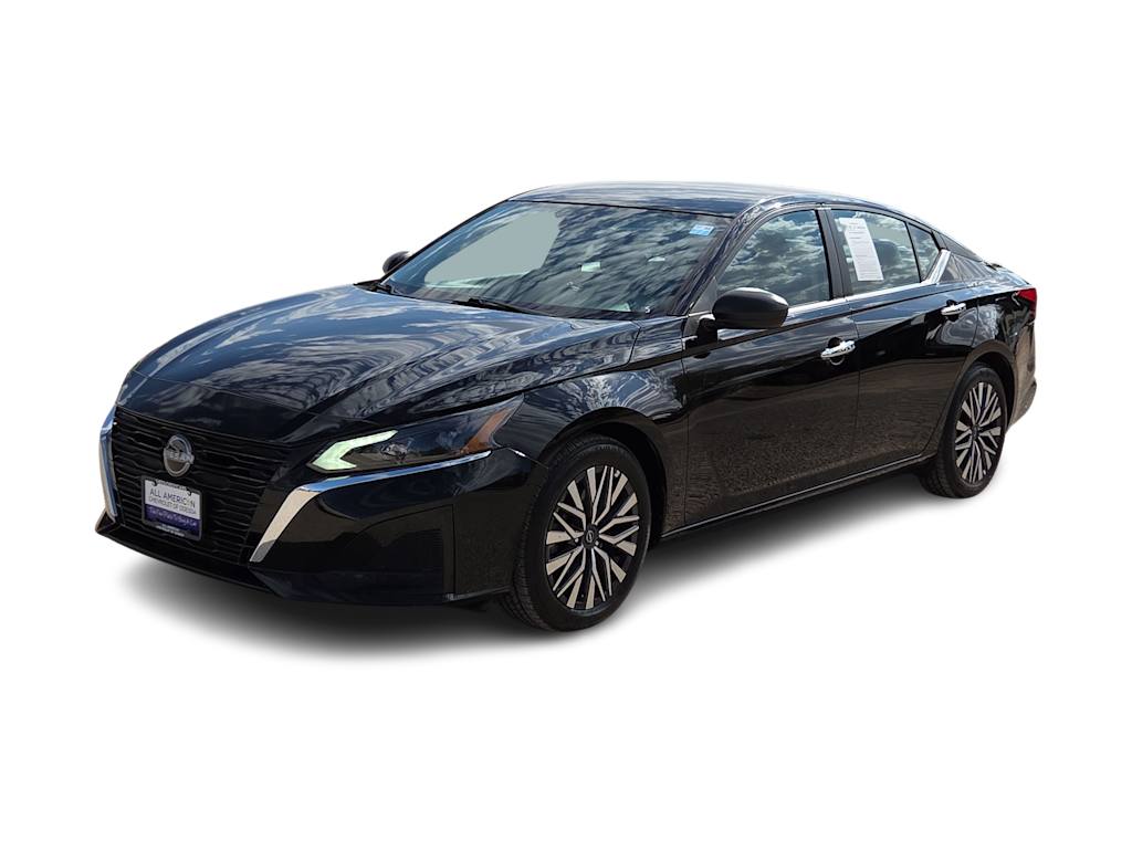 Thumbnail: 2025 Nissan Altima - 18