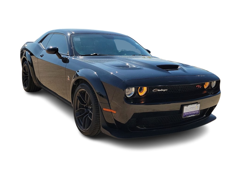 Thumbnail: 2022 Dodge Challenger - 4