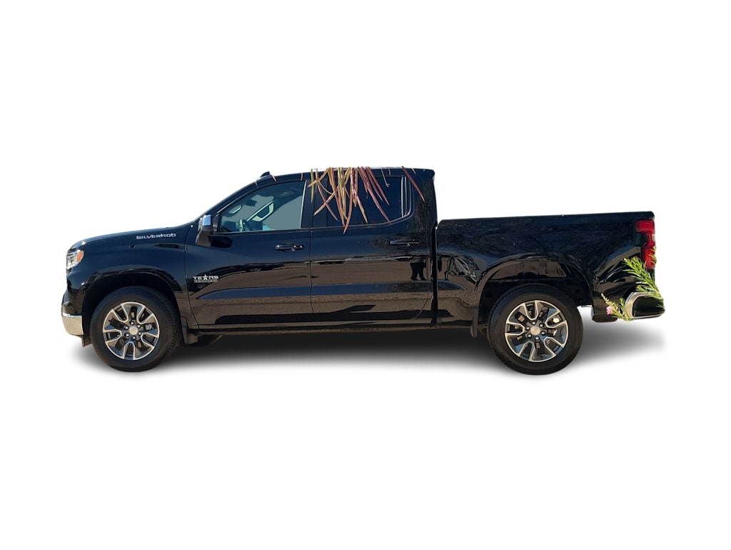 Thumbnail: 2026 Chevrolet Silverado 1500 - 3