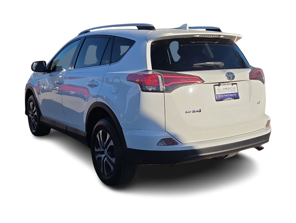 Thumbnail: 2016 Toyota RAV4 - 4