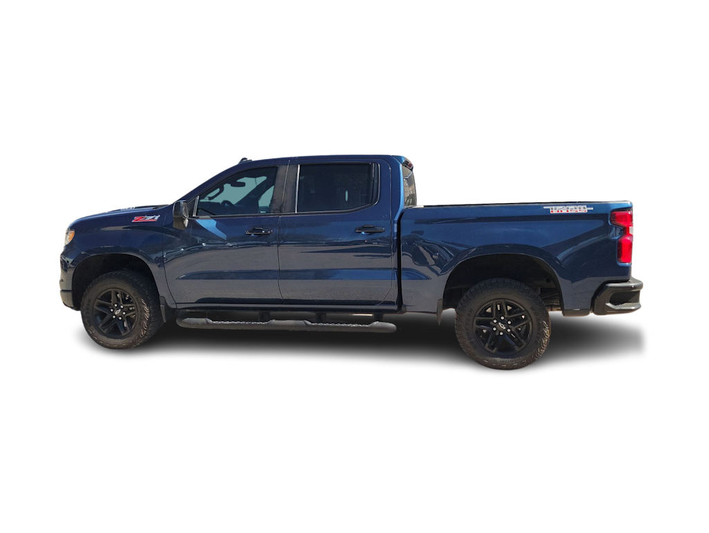 Thumbnail: 2023 Chevrolet Silverado 1500 - 3