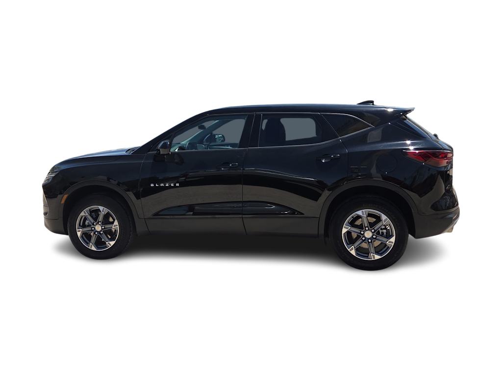 Thumbnail: 2025 Chevrolet Blazer - 3