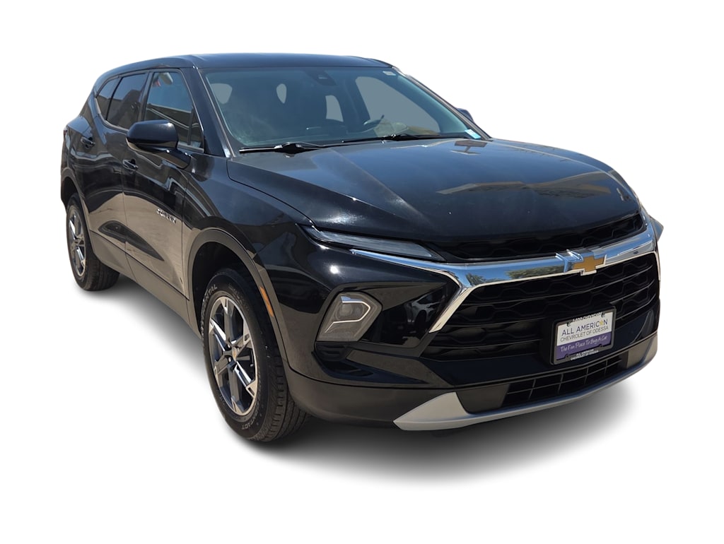 Thumbnail: 2025 Chevrolet Blazer - 18