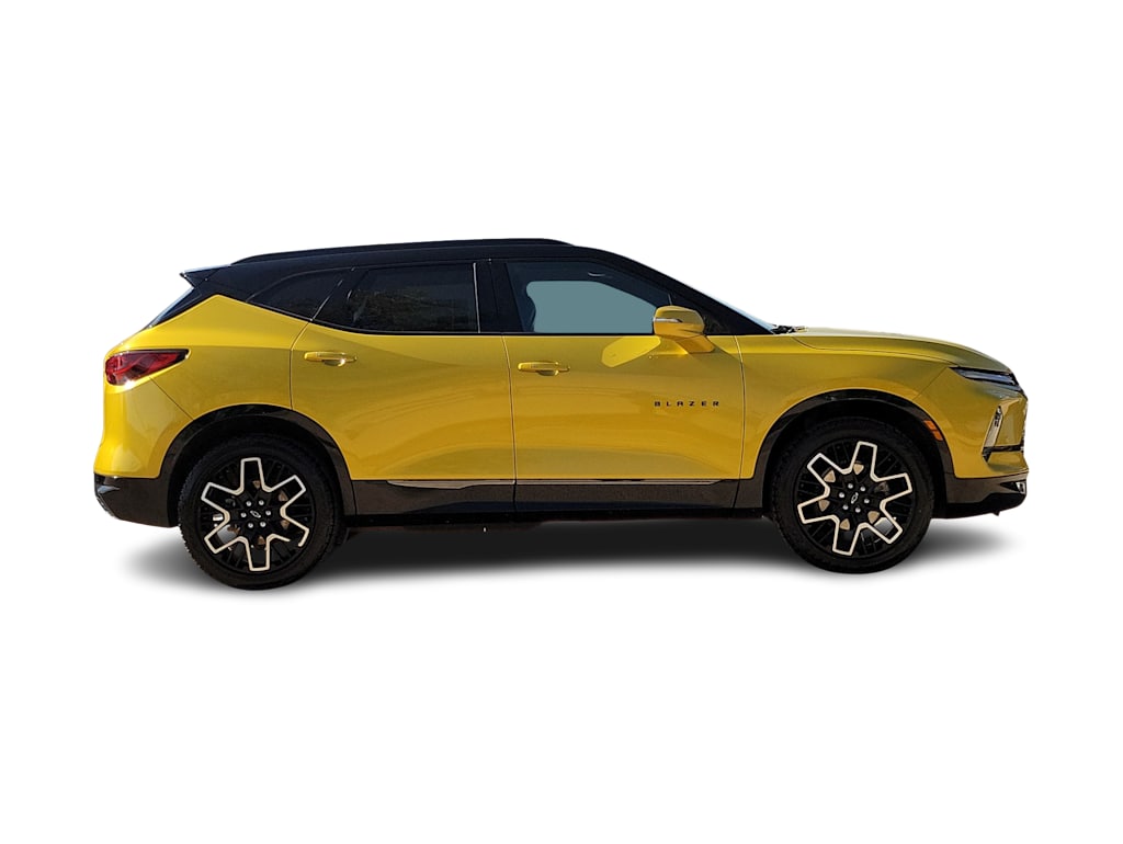 Thumbnail: 2024 Chevrolet Blazer - 21