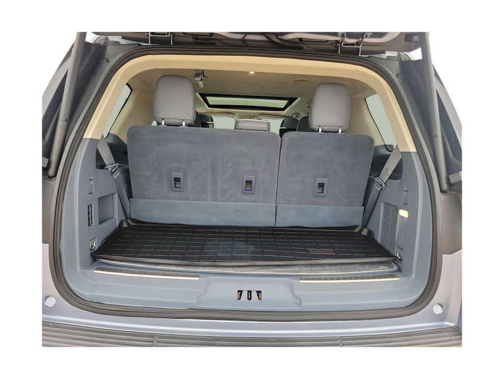 Thumbnail: 2019 Lincoln Navigator - 16