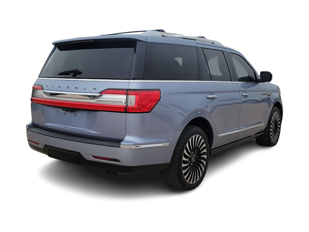 Thumbnail: 2019 Lincoln Navigator - 19