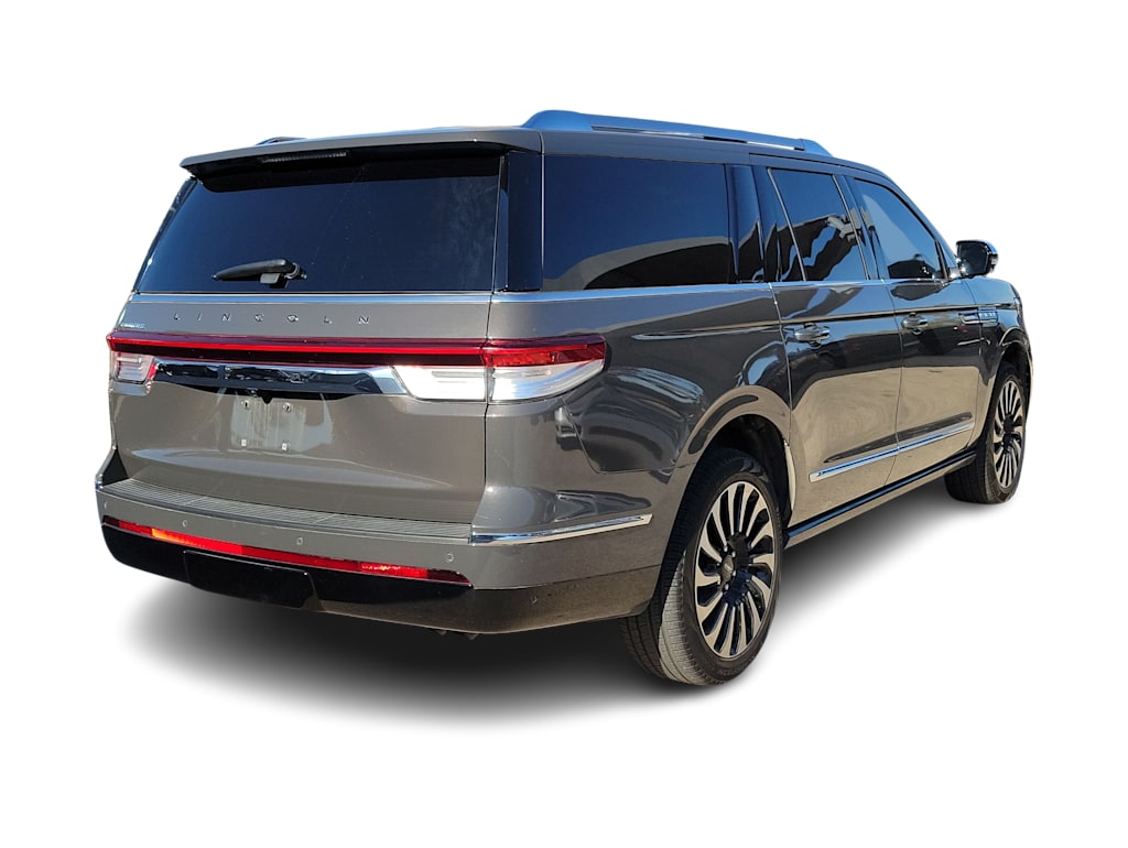 2023 Lincoln Navigator L Black Label 16