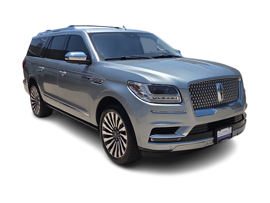 Thumbnail: 2020 Lincoln Navigator L - 18