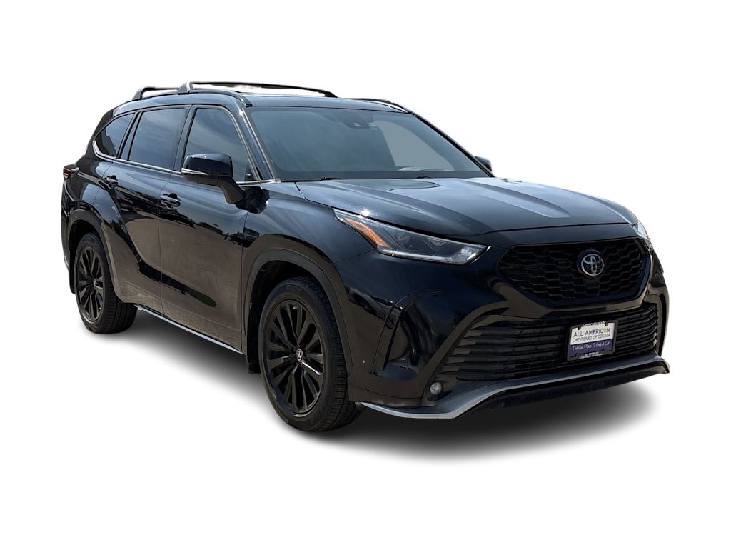 Thumbnail: 2024 Toyota Highlander - 18
