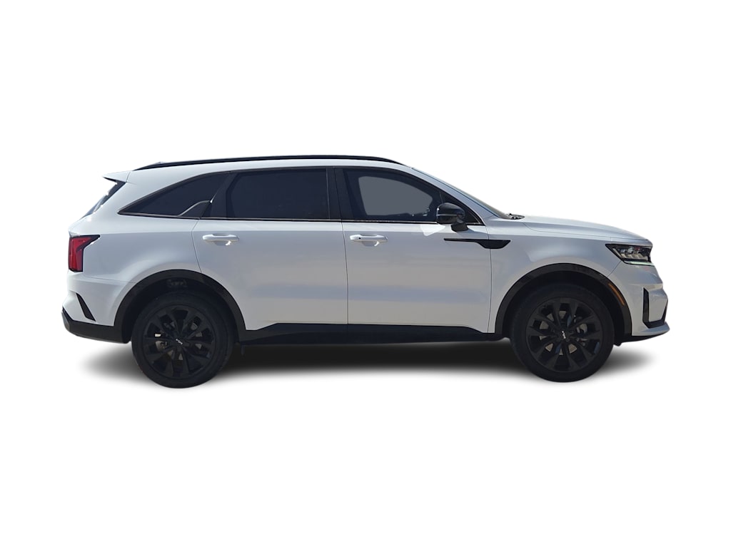 Thumbnail: 2023 Kia Sorento - 22