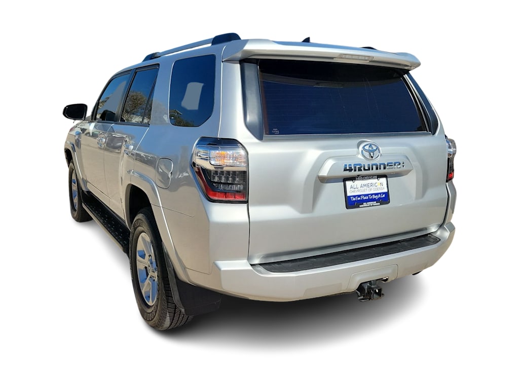 Thumbnail: 2022 Toyota 4Runner - 4