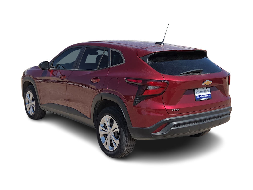 Thumbnail: 2024 Chevrolet Trax - 4