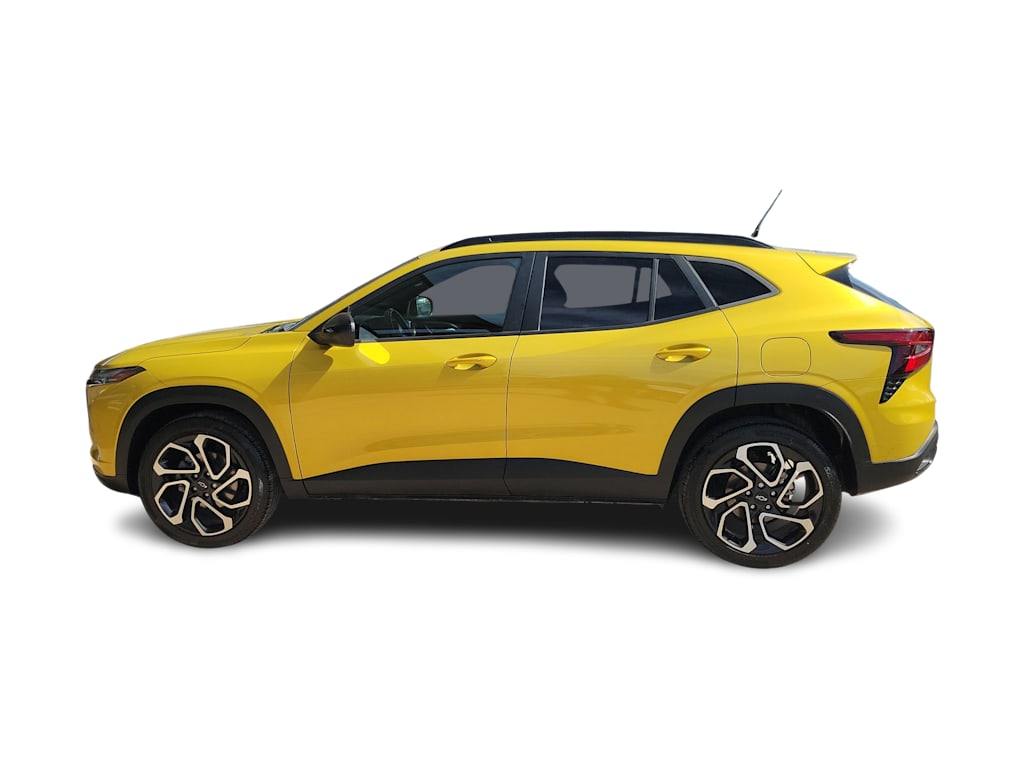 Thumbnail: 2025 Chevrolet Trax - 3