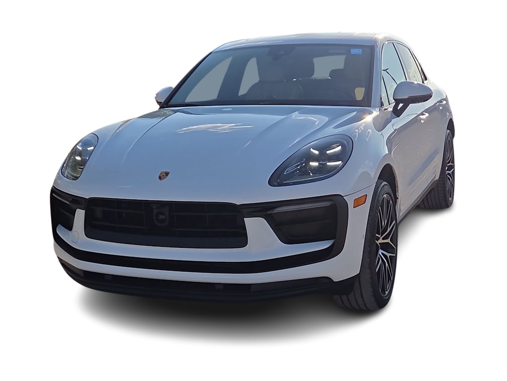 Thumbnail: 2022 Porsche Macan - 5