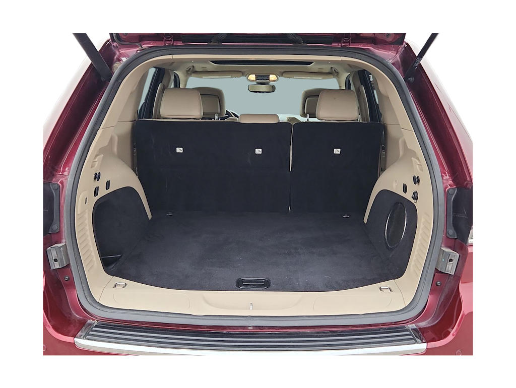 Thumbnail: 2020 Jeep Grand Cherokee - 17