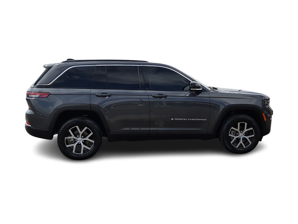 Thumbnail: 2024 Jeep Grand Cherokee - 20