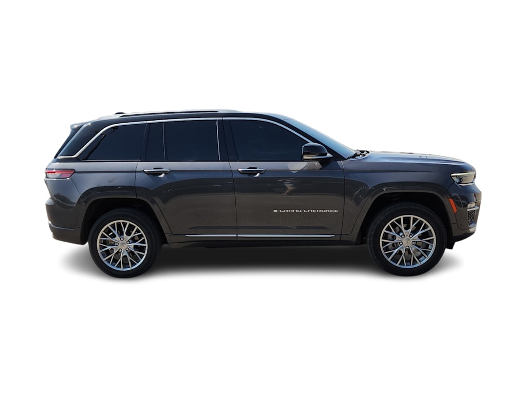 Thumbnail: 2023 Jeep Grand Cherokee - 19