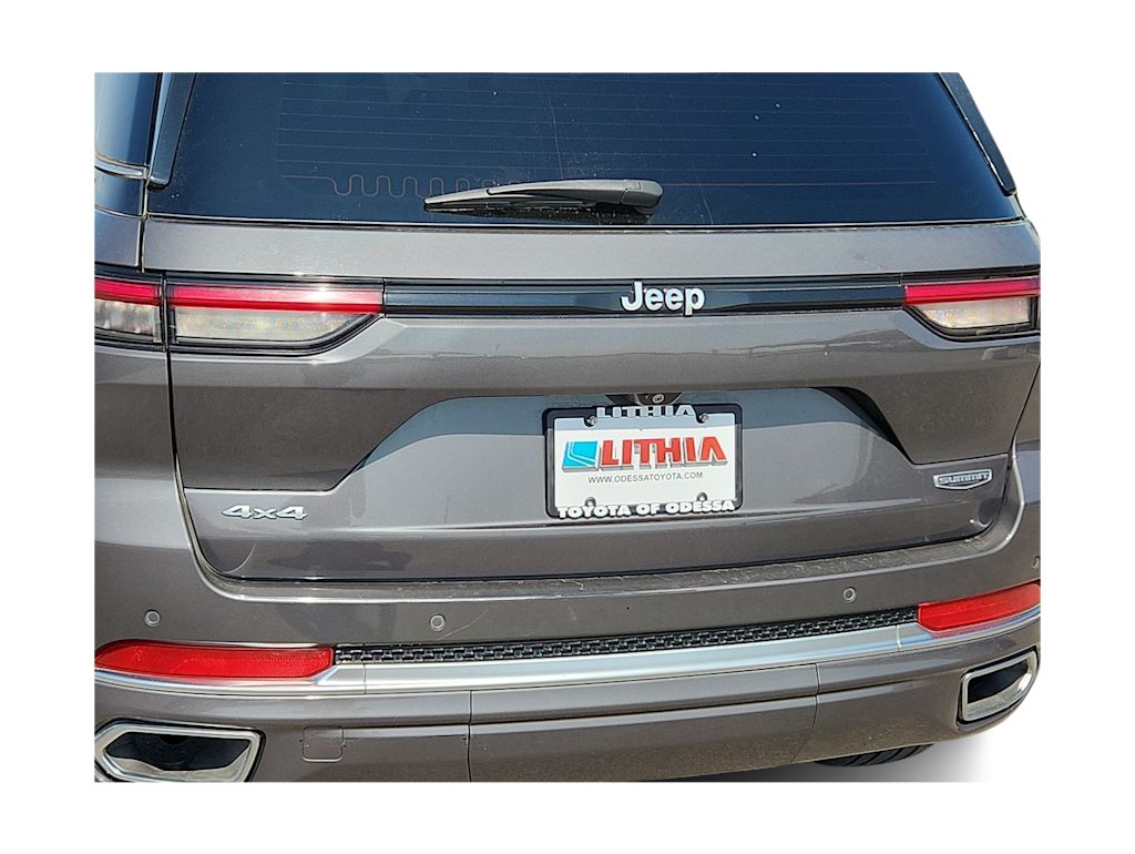Thumbnail: 2023 Jeep Grand Cherokee - 20