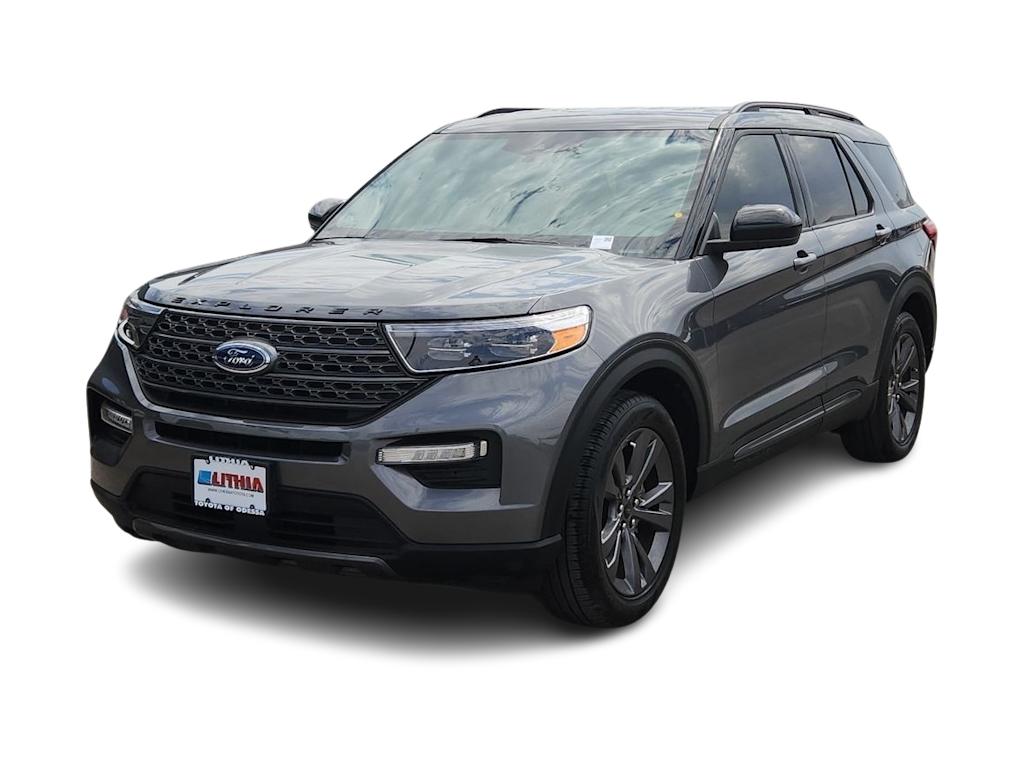 Thumbnail: 2022 Ford Explorer - 2