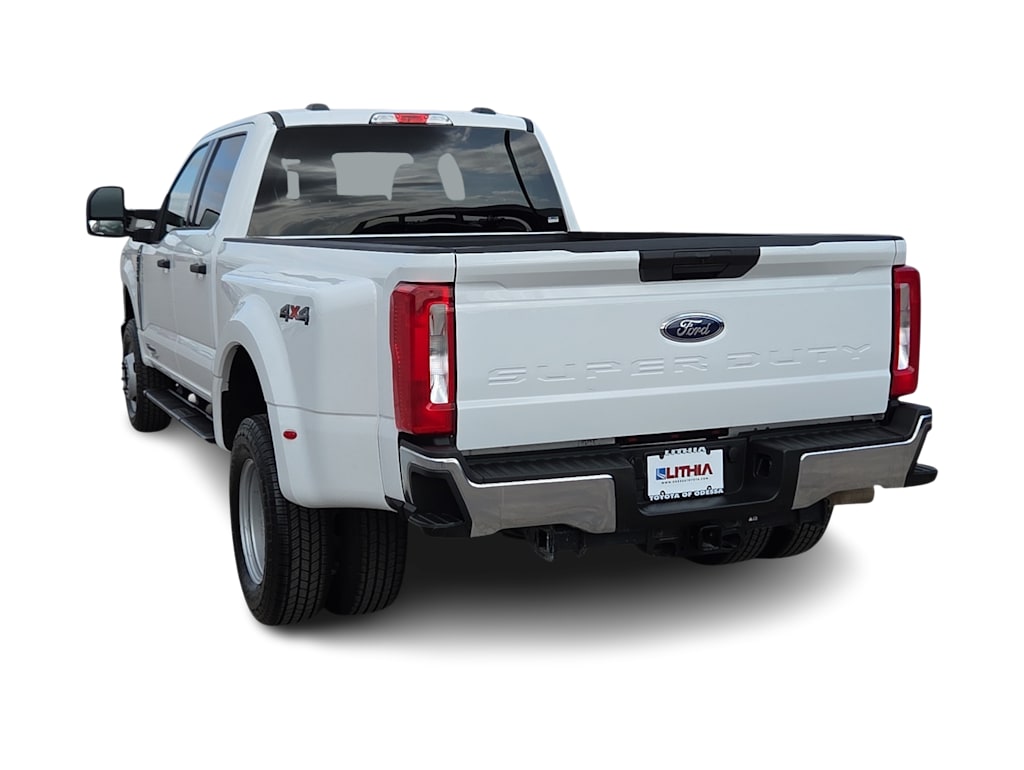 Thumbnail: 2025 Ford F-350 - 18