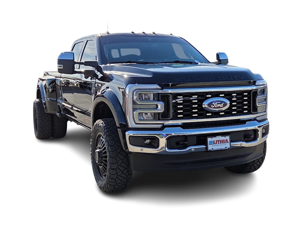 Thumbnail: 2025 Ford F-450 - 17
