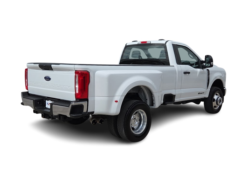 Thumbnail: 2025 Ford F-350 - 19