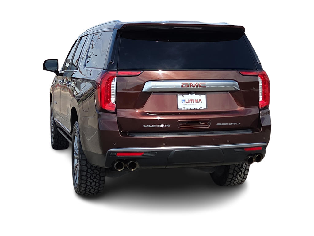 Thumbnail: 2022 GMC Yukon XL - 17