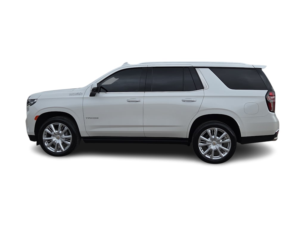 Thumbnail: 2021 Chevrolet Tahoe - 3