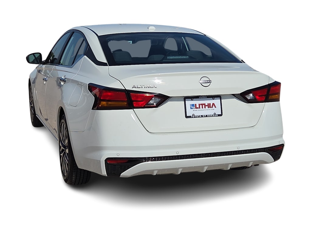 Thumbnail: 2025 Nissan Altima - 18