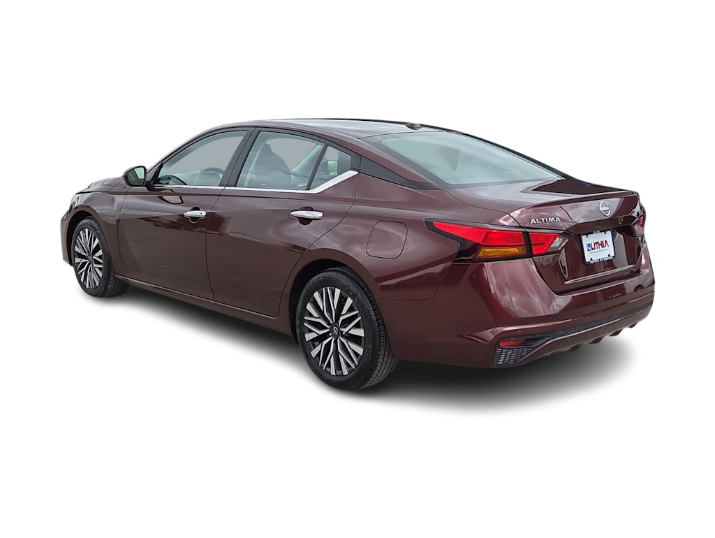 Thumbnail: 2024 Nissan Altima - 4