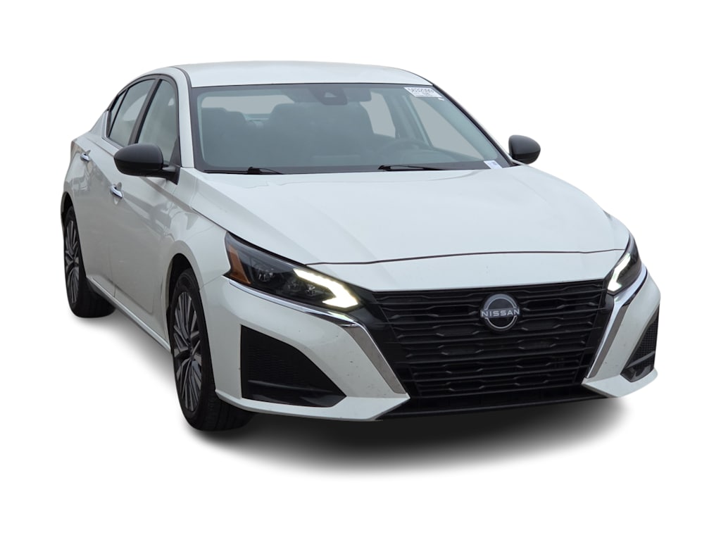 Thumbnail: 2025 Nissan Altima - 5