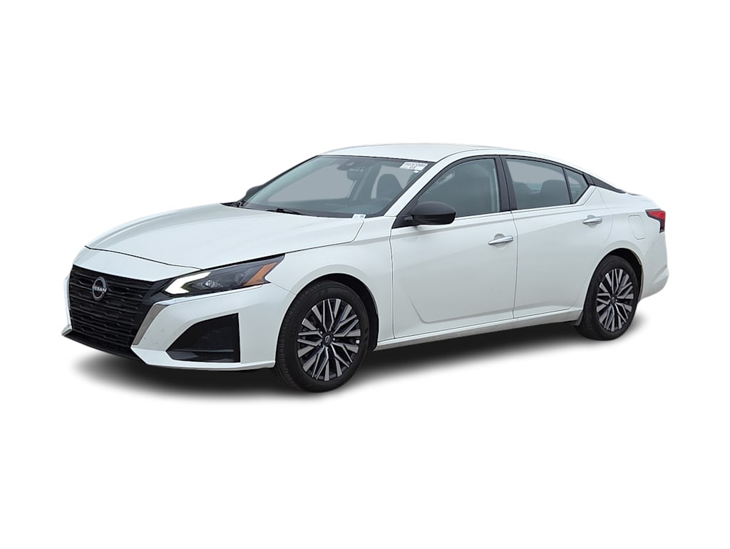 Thumbnail: 2025 Nissan Altima - 3