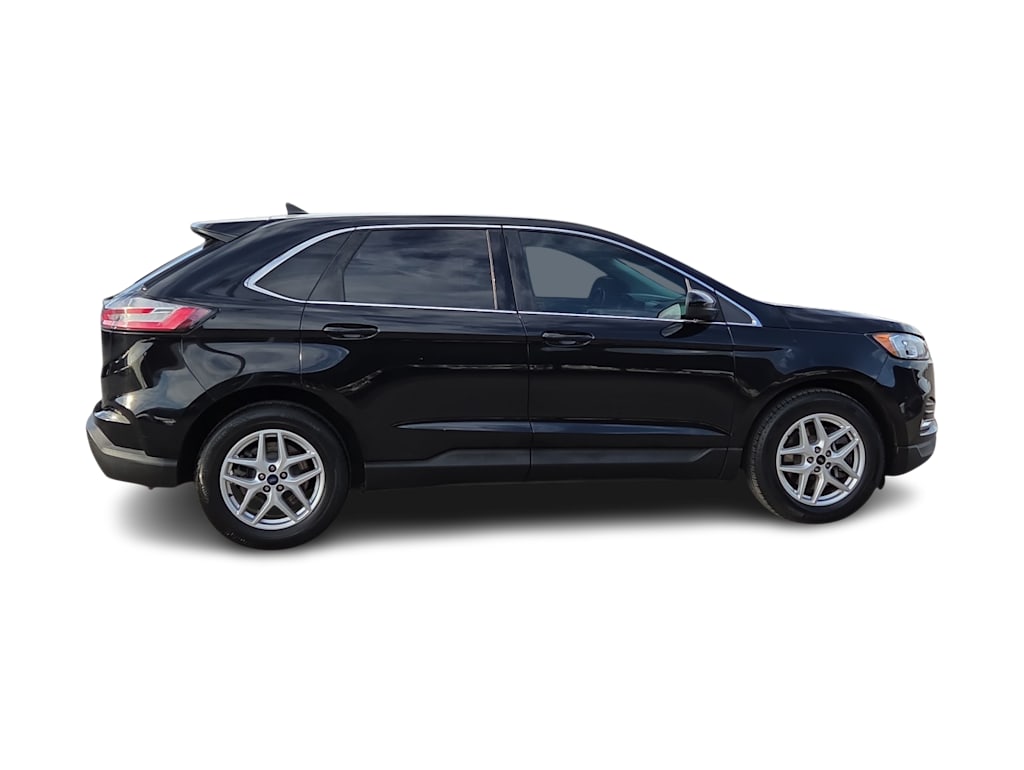 Thumbnail: 2022 Ford Edge - 21