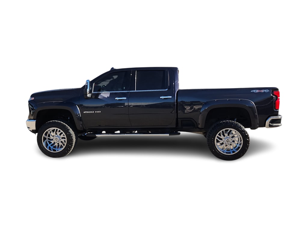 Thumbnail: 2024 Chevrolet Silverado 2500 - 3