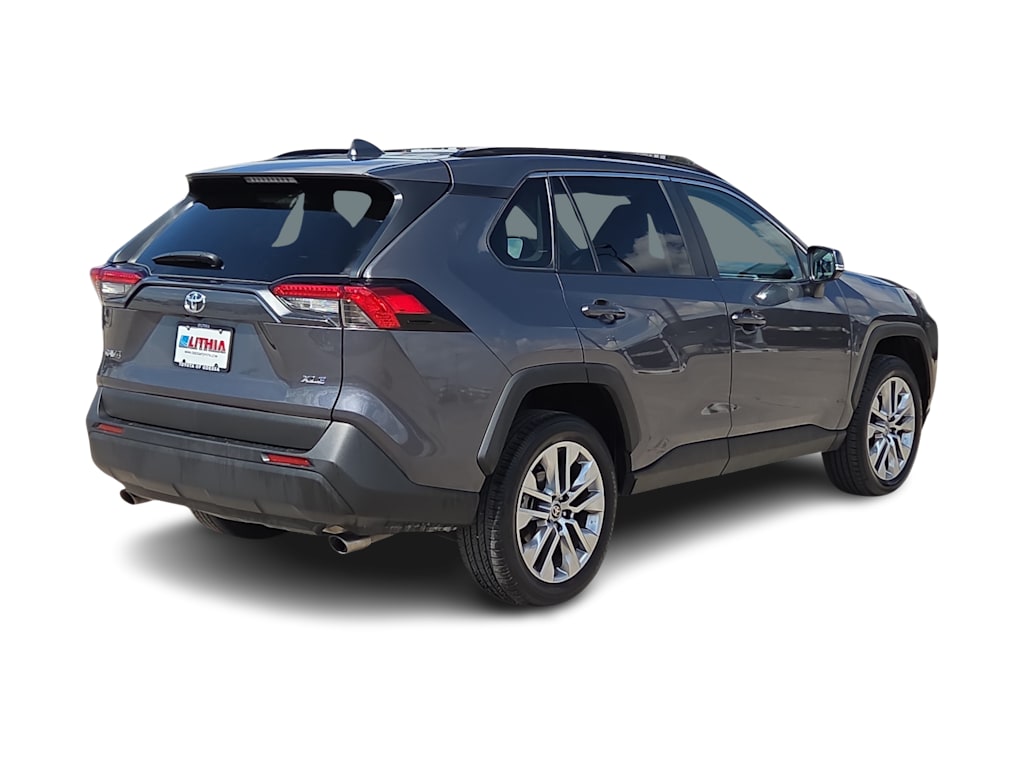 Thumbnail: 2025 Toyota RAV4 - 20