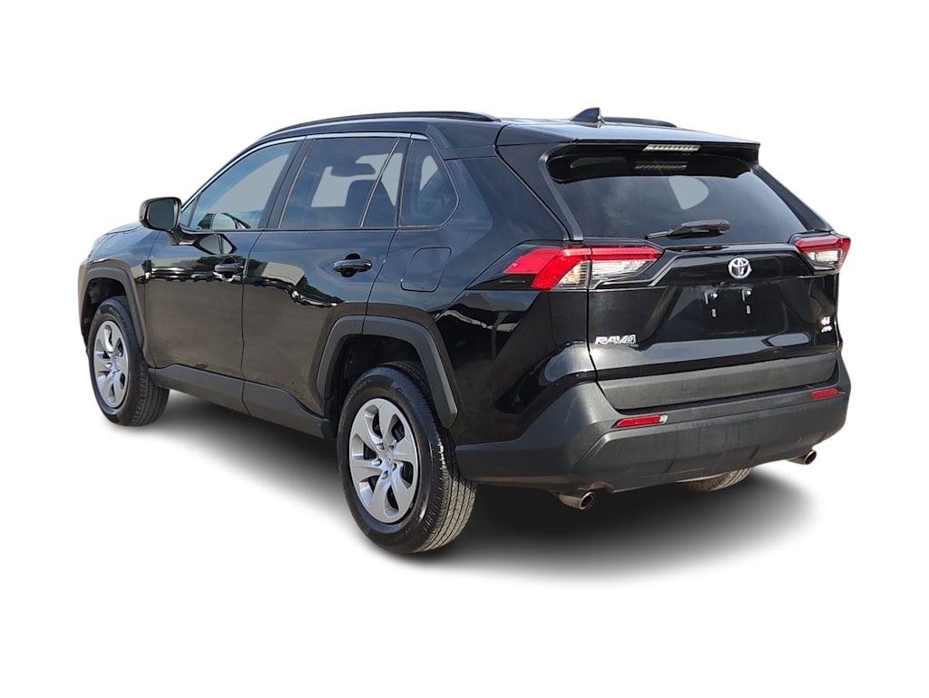 Thumbnail: 2021 Toyota RAV4 - 4