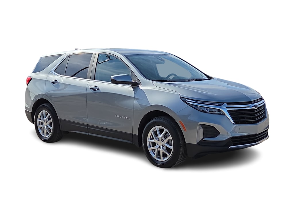 Thumbnail: 2024 Chevrolet Equinox - 16